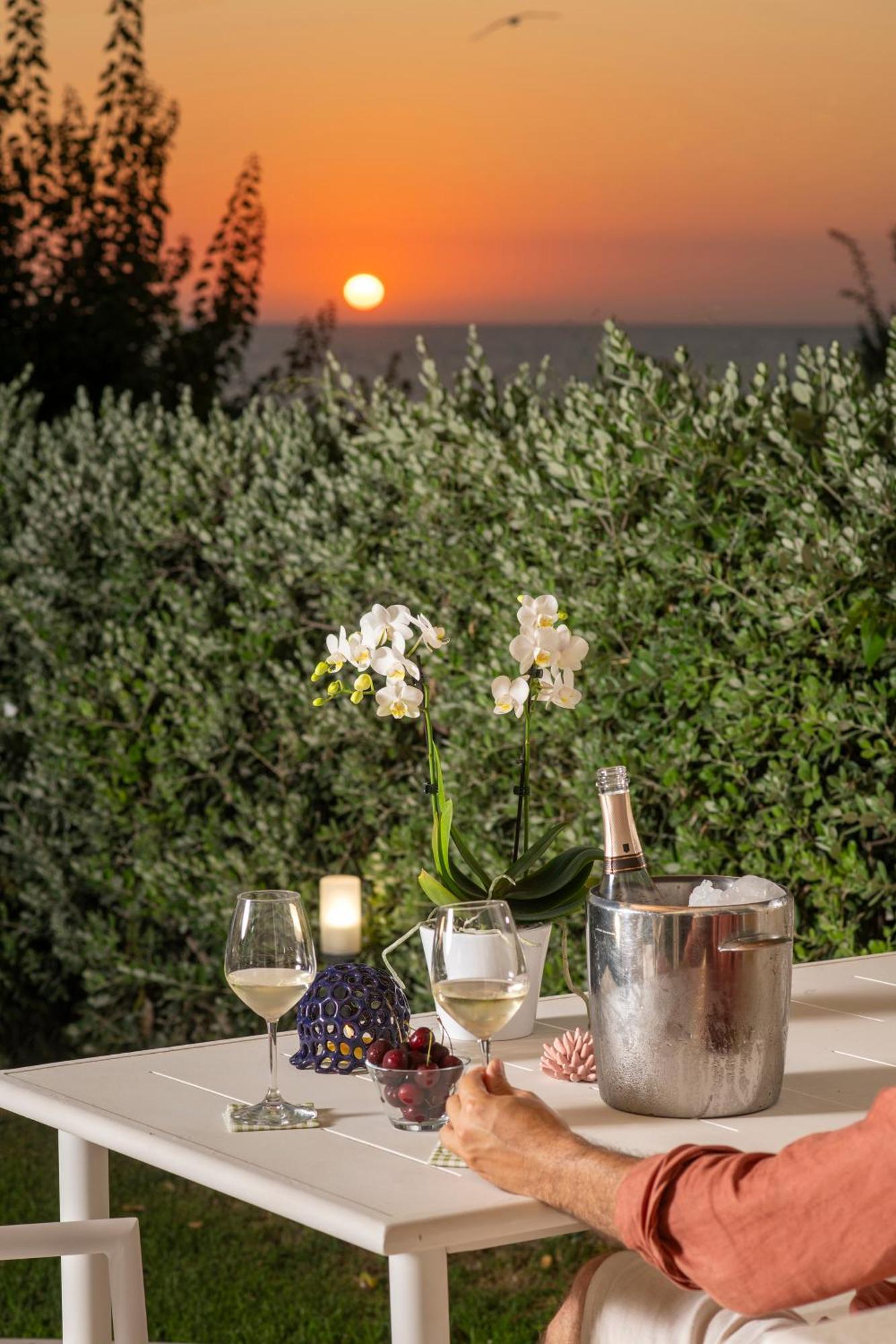Orablu Executive Villas Forio di Ischia Exteriör bild