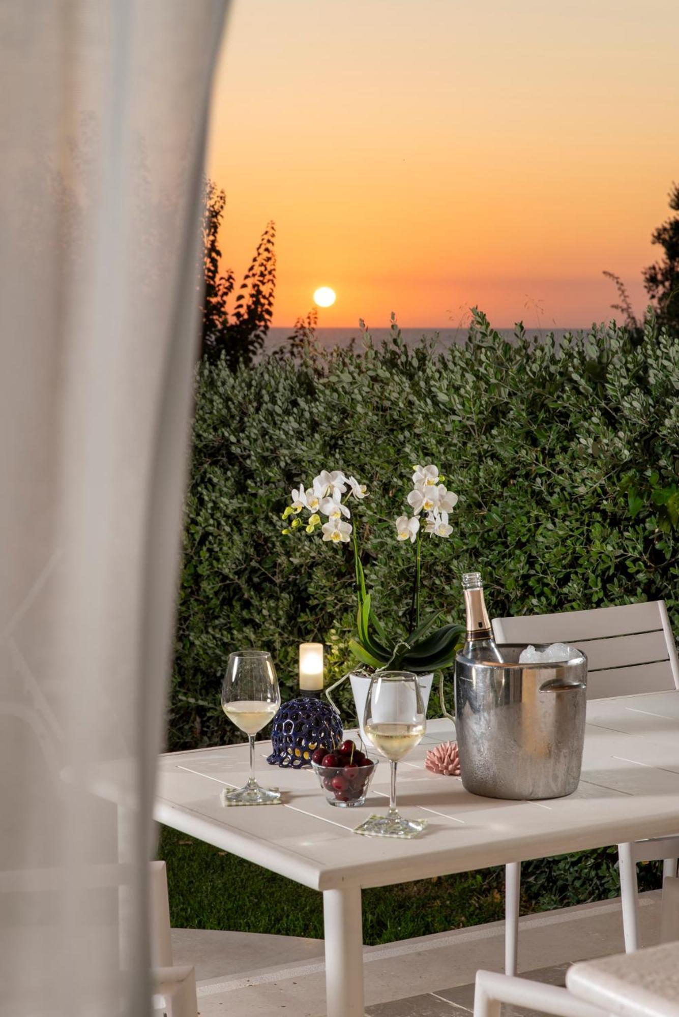 Orablu Executive Villas Forio di Ischia Exteriör bild